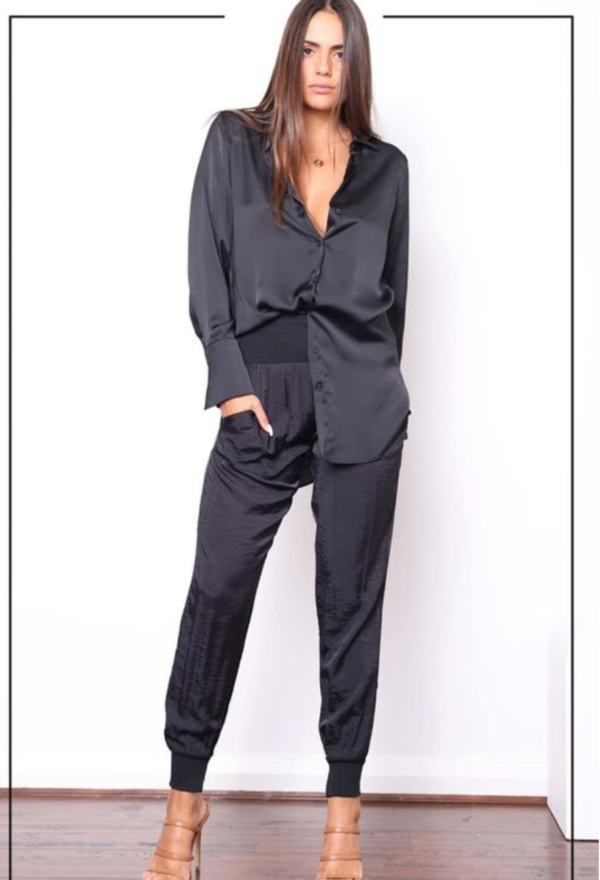 "Ava" Sateen Blouse